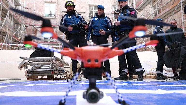 Unidad de Medios Aéreos de la Policía Municipal de Madrid. Oskar de Santos Tapia, jefe Superior de la Policía Municipal de Madrid. Entrevista en Canal de Noticias USECIM