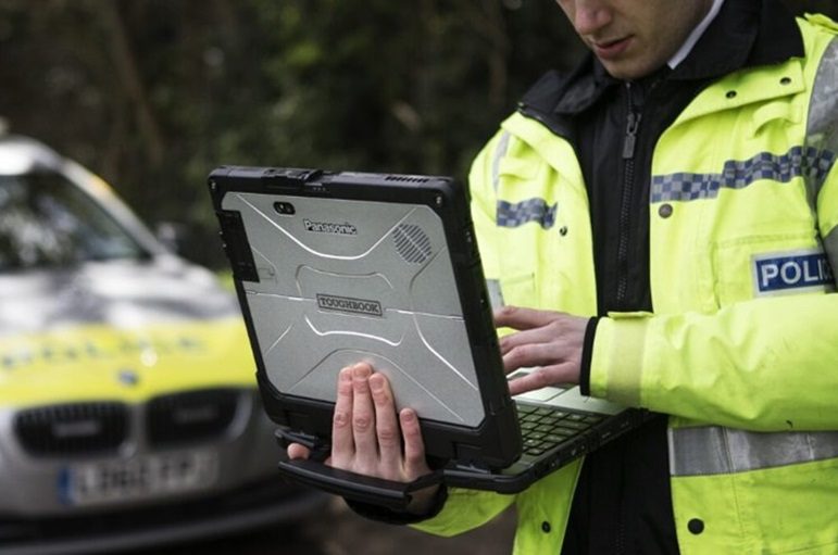 TOUGHBOOK Screen Mirroring: conectividad total en vehículos